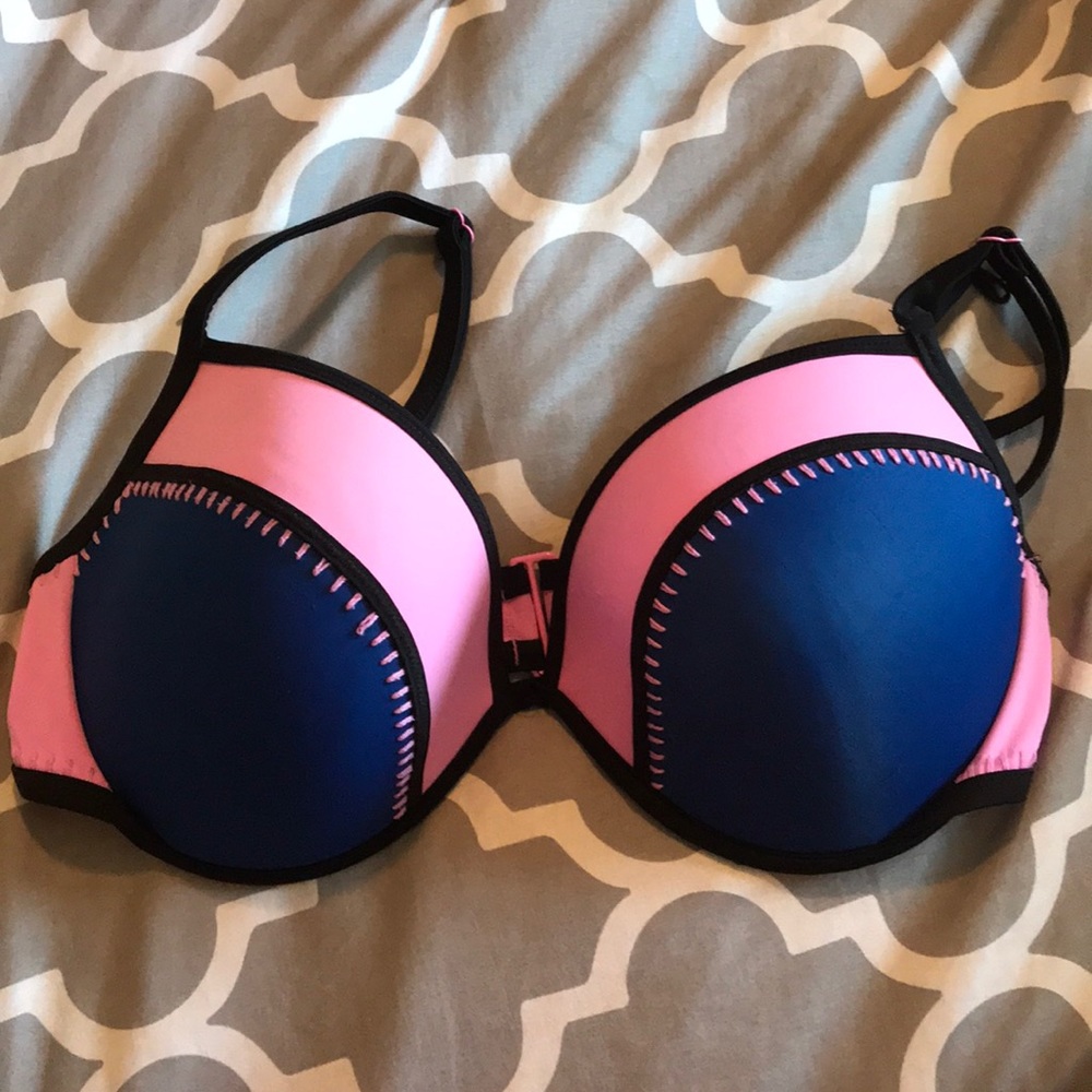 Bathing suit top